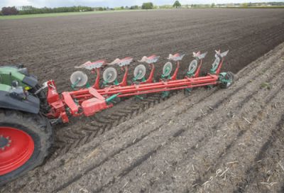 Фото Навесной оборотный плуг Kverneland 2500 i-Plough