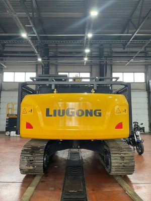 Фото Харвестер LiuGong 922E с харвестерной головкой LiuGong LH600A